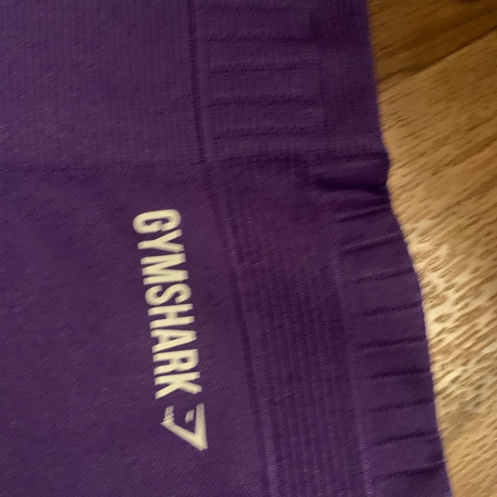 Gymshark set 💜 - Picture 2 of 6